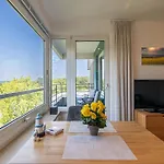 Fewo1846 - Gluecksstern - Komfortable 2-zimmer-wohnung Mit Balkon Im 5 Og 아파트 *